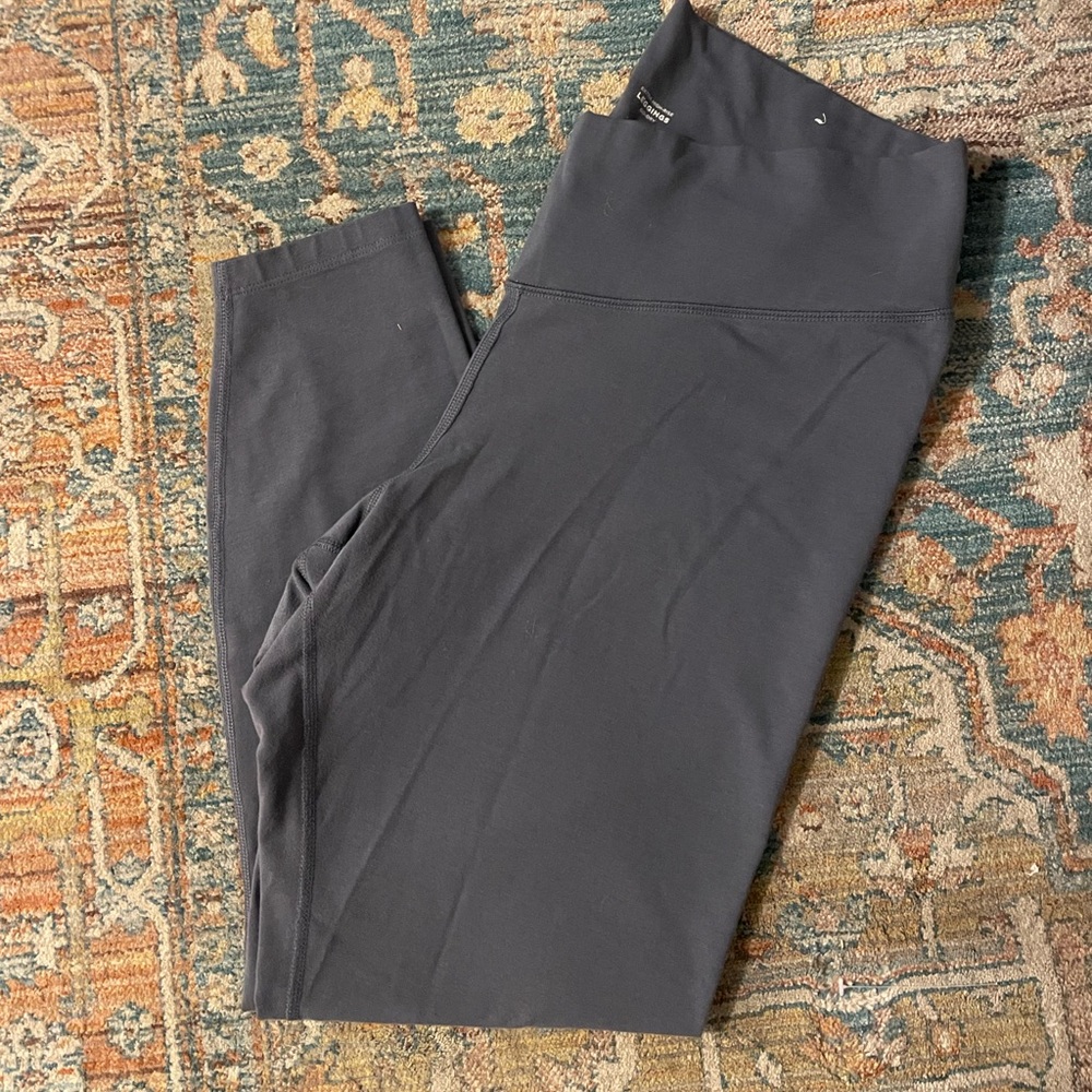 ❗️SOLD ON MERCARI! Old Navy High waisted leggings - size XL